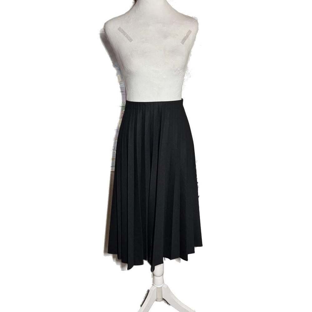 Black pleated midi  Skirt size 20